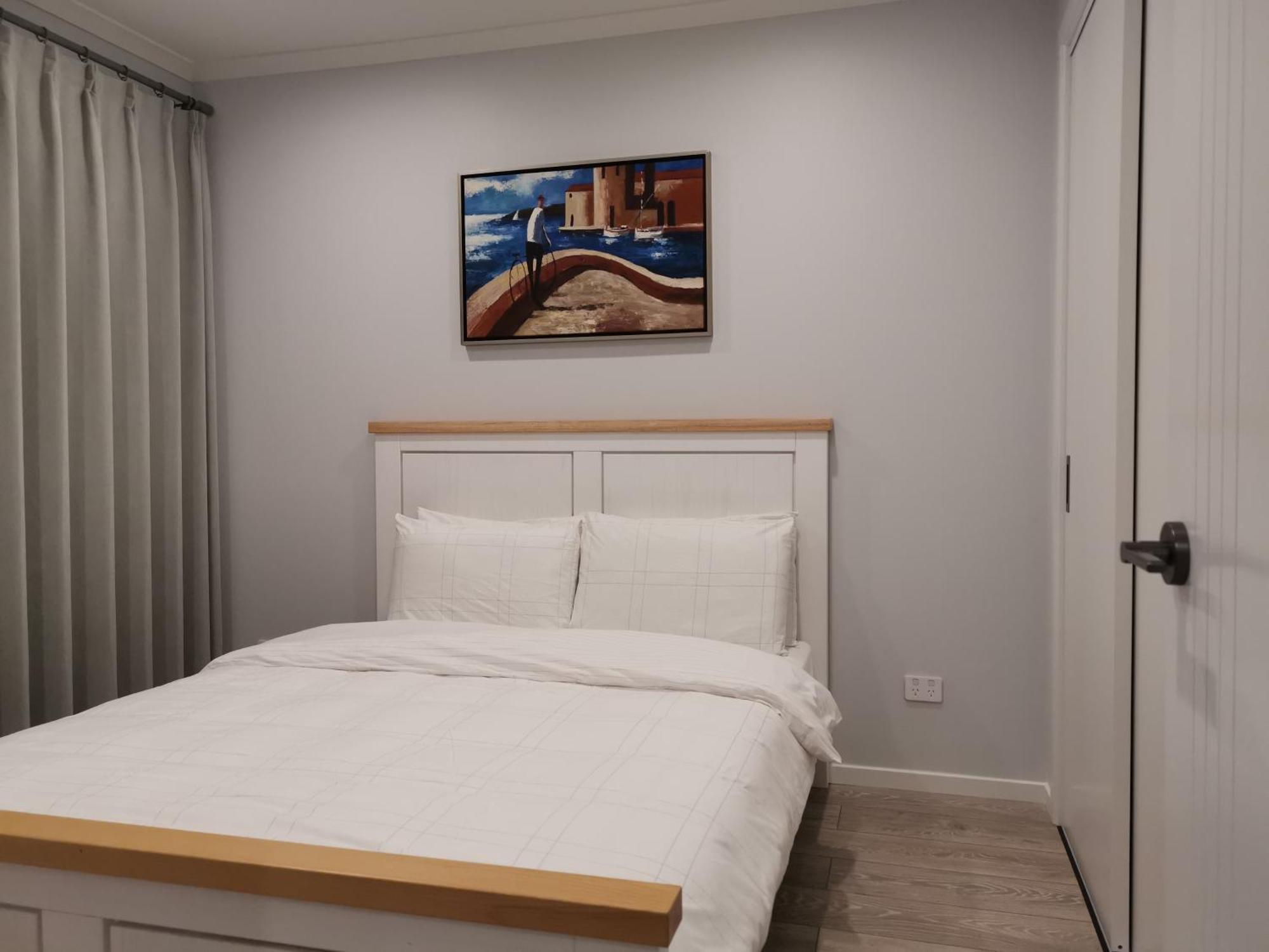Holiday home Rabbits Home- Riverside, Separate Courtyard, New 1-bedroom Hamilton
